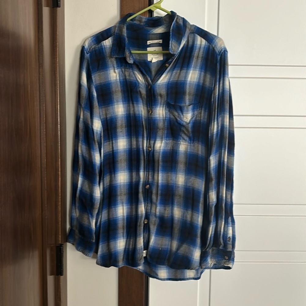 American Eagle Oufitters Flannel Button-up Shirt